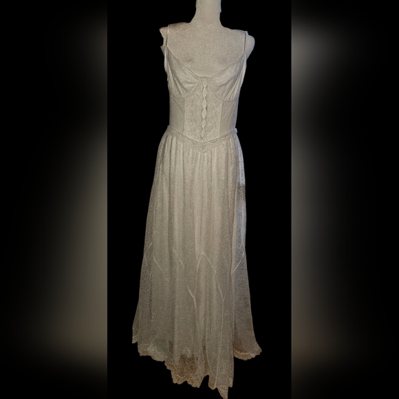 NWT Lulus White Lace Bustier Corset Maxi Dress Size Large - Picture 5 of 16